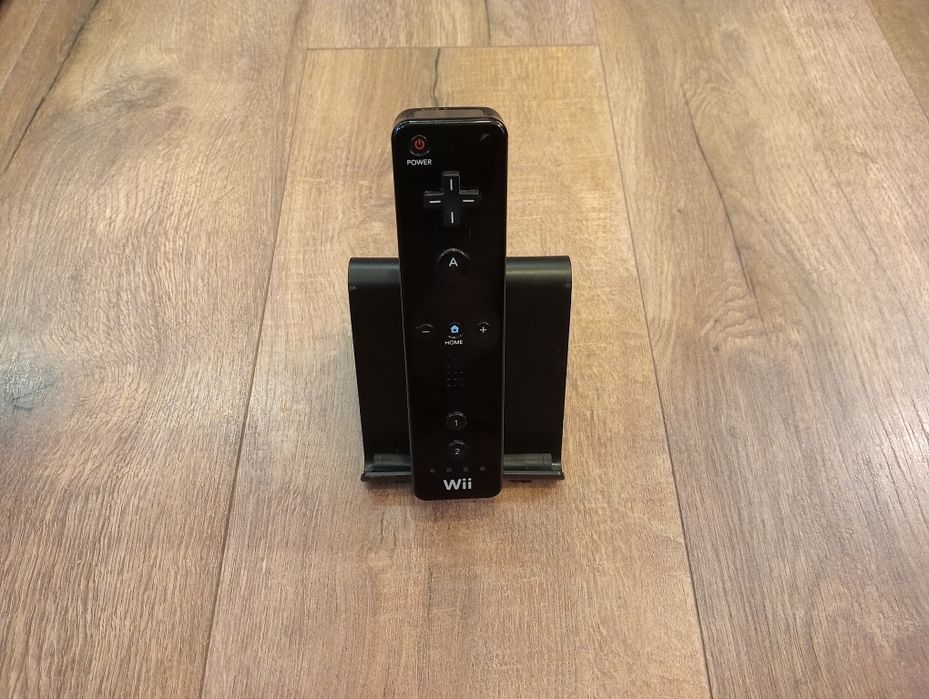 Oryginalny Wii Remote + motion plus - Nintendo Wii