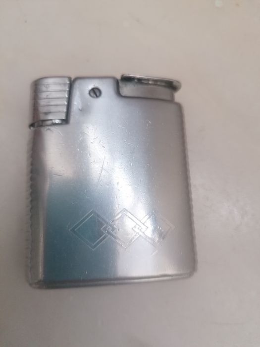 Isqueiro Ronson, Made in England