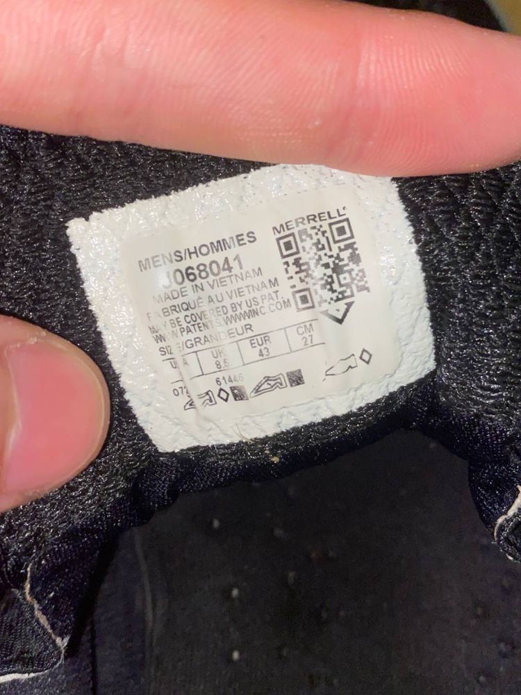 Оригінальні кросівки Merrell
