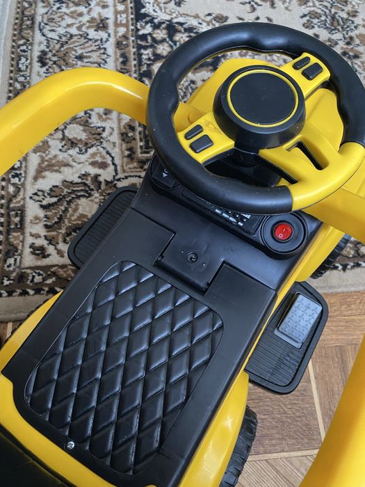 Десткая машина, каталка !