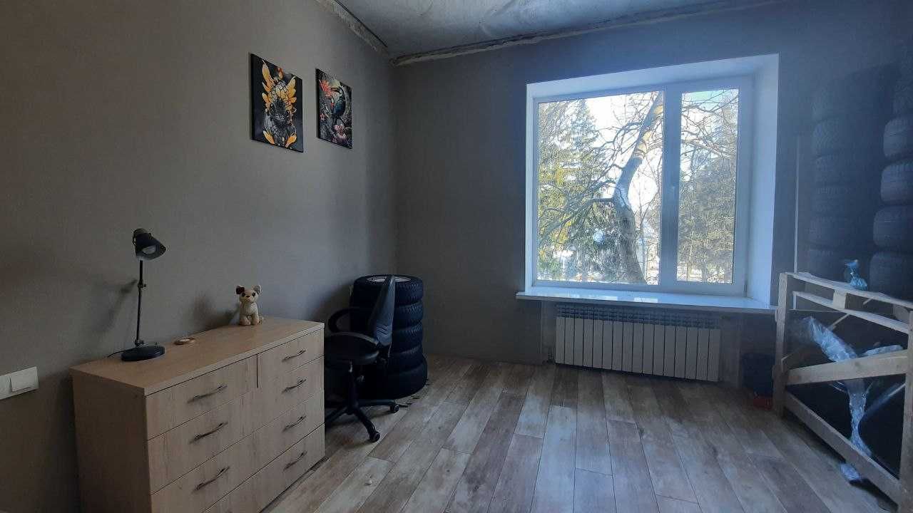 Продаж 2-х кімнатної квартири біля Шведської Могили 59м автономка