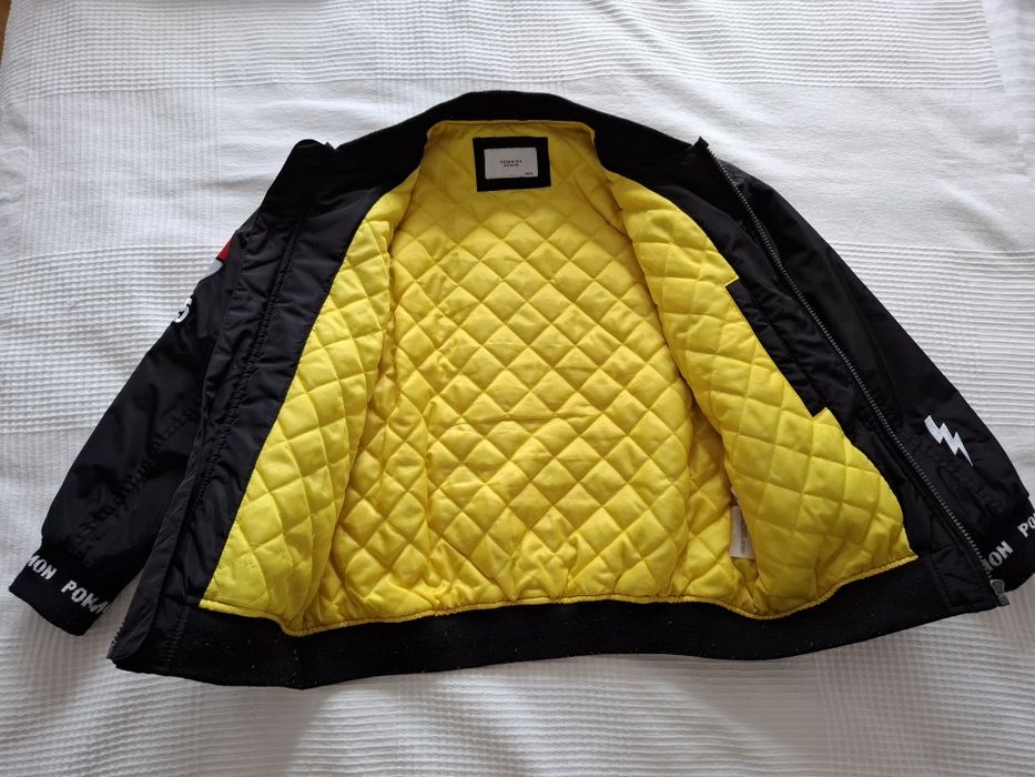 Kurtka dziecięca Pokemon Pikachu r. 146cm /stan bdb