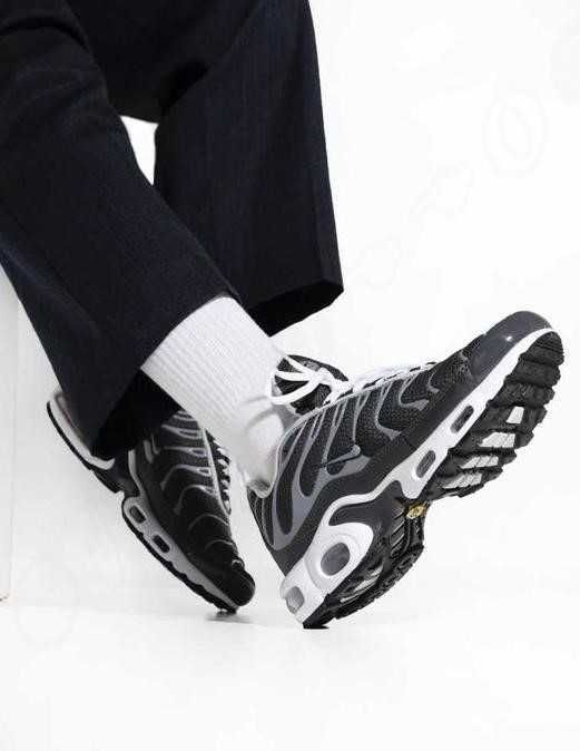 Мужские кроссовки Nike Air Max Plus Tn Grey 40-45 найк аир Хит Весны