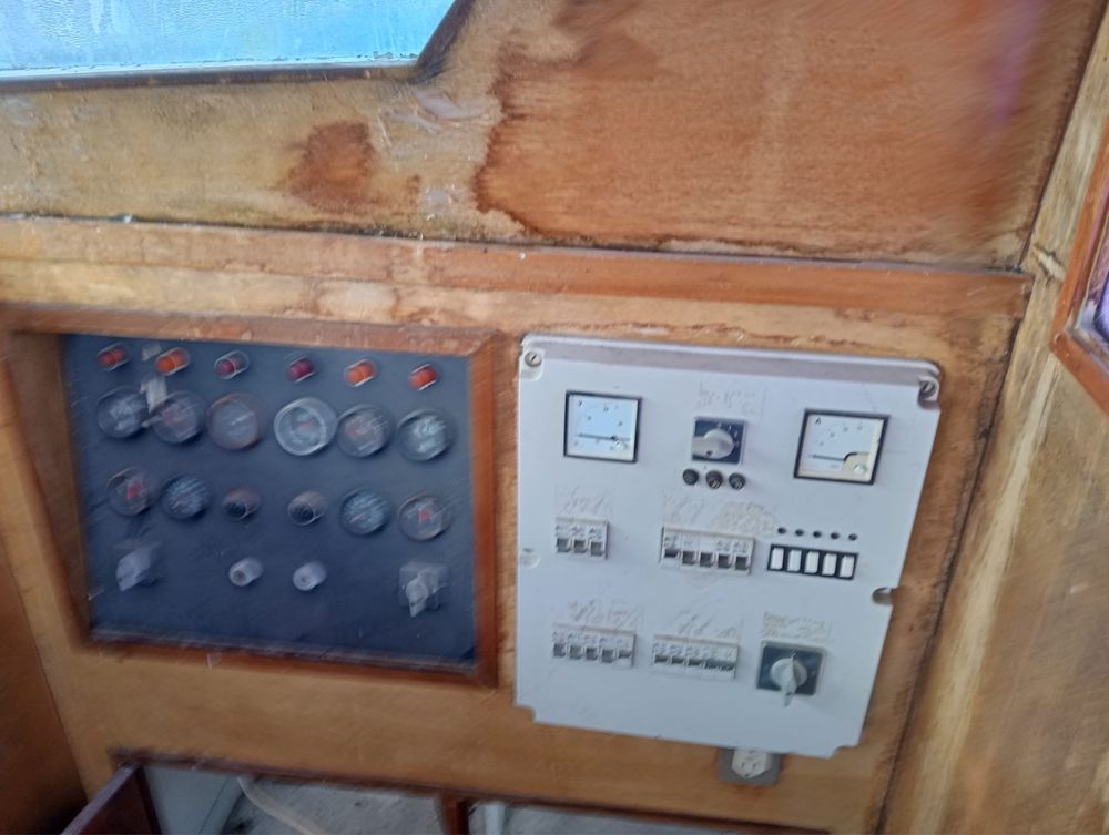 Lancha para reparar