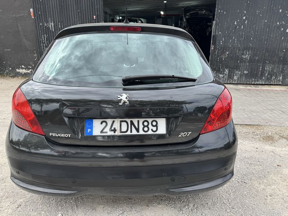 Peugeot 207 gasóleo Impecável