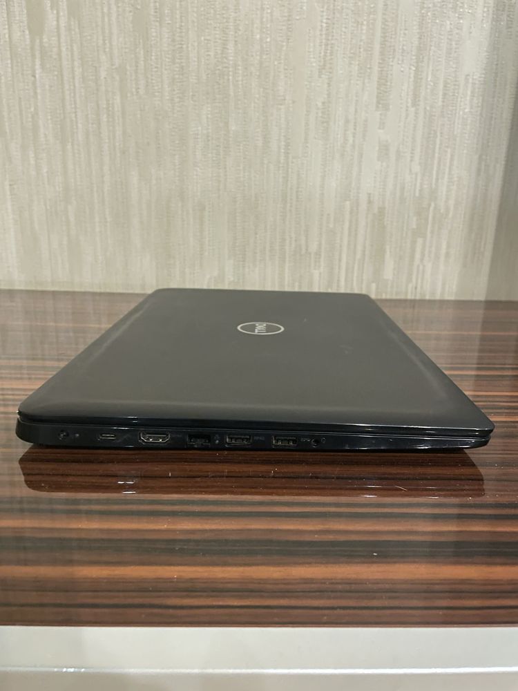 Dell Latitude 3500 i5-8265U 8GB DDR4 128GB SSD 15.6 Full HD Windows 11