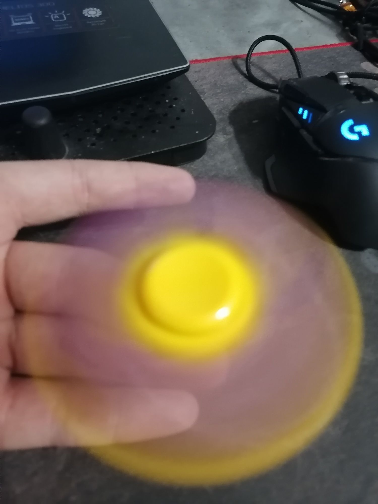 Fidget spinner żółty, nowy
