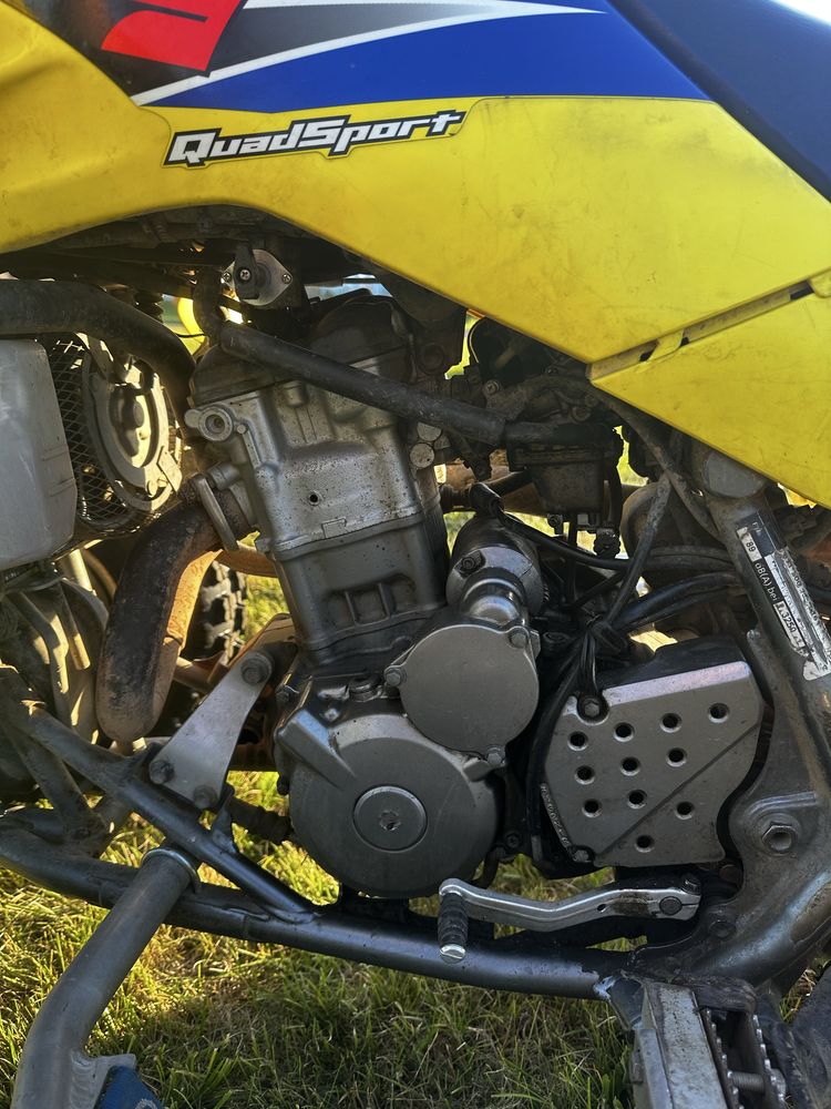 Suzuki ltz 400.
