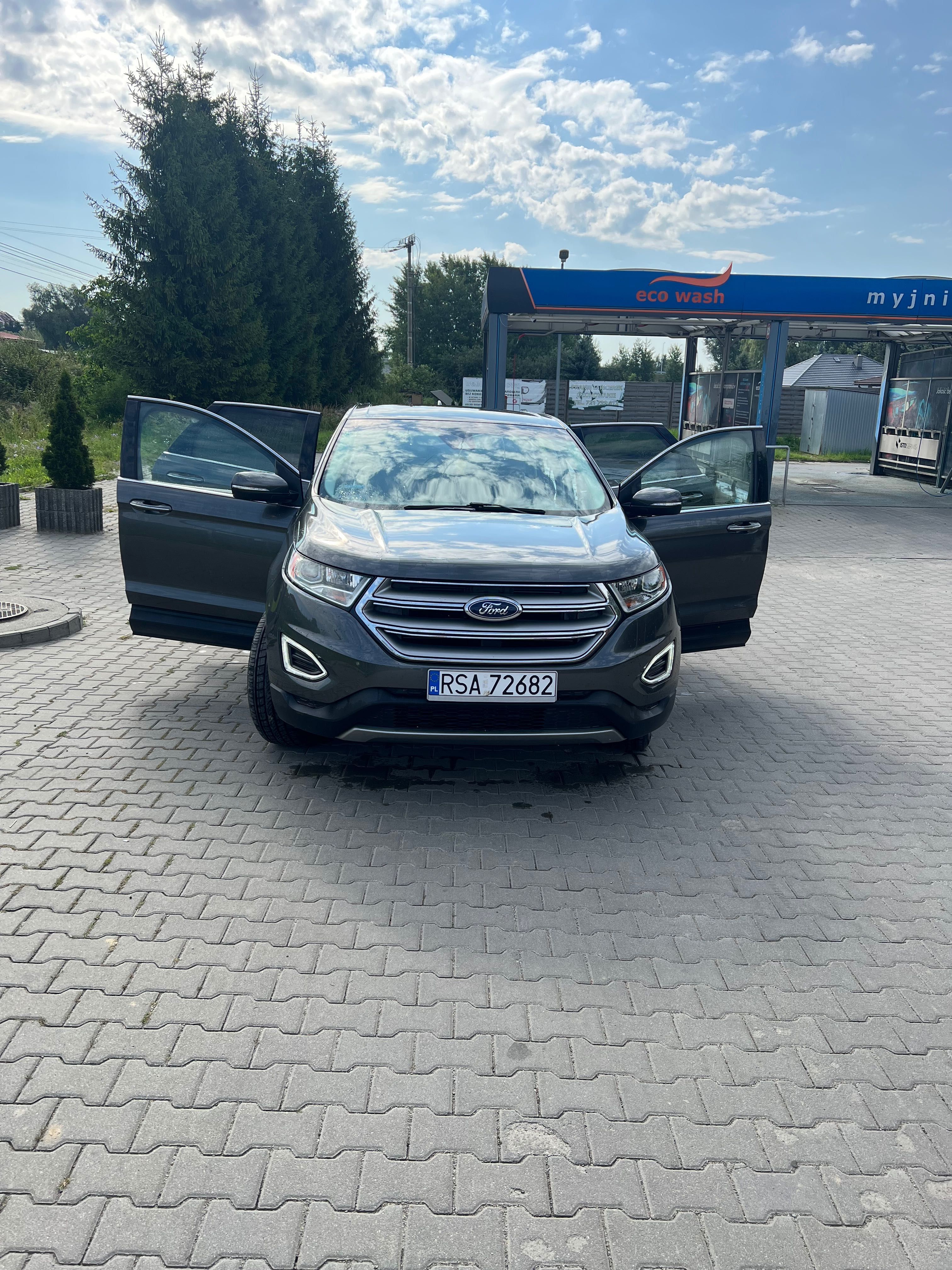 FORD EDGE titanium 2018 rok