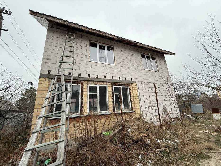 Будинок з виходом в ліс на великій ділянці у Хотянівці. СТ «Каскад»