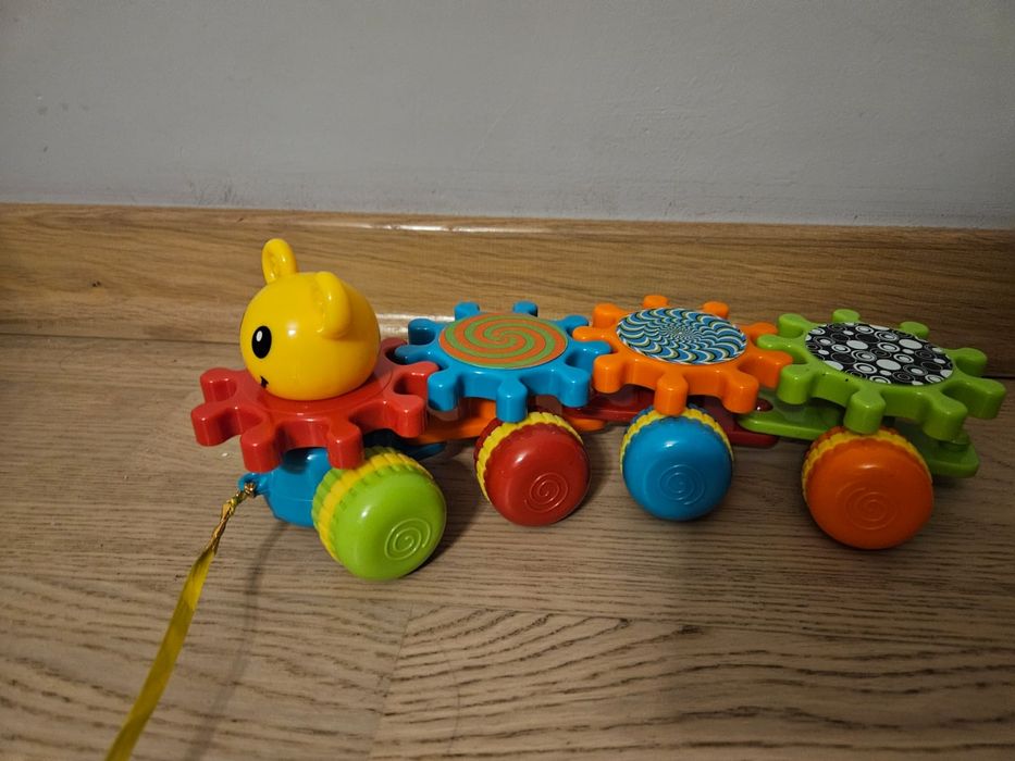 Іграшка-гусениця Earlyears Gearapillar