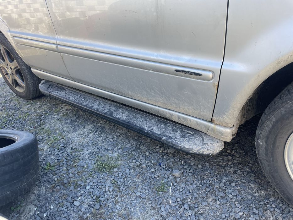 Пороги Mercedes ML163 Підніжна Мерседес w163