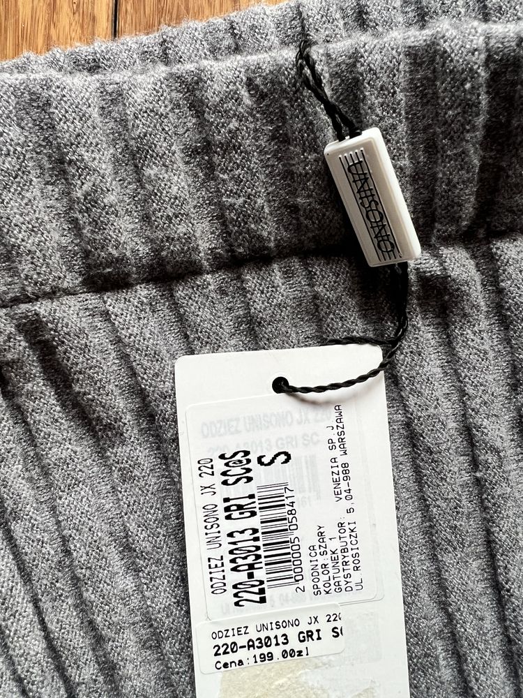 Damska, prążkowana spódnica, szara, nowa z metką, Unisono, S