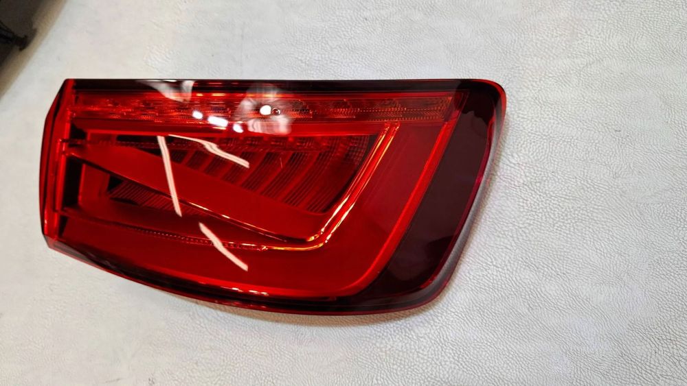 lapa prawa tył tylna audi a3 sedan