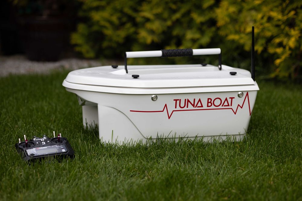 Tuna Boat łódka zanętowa karpiowa z echosondą na GWARANCJI