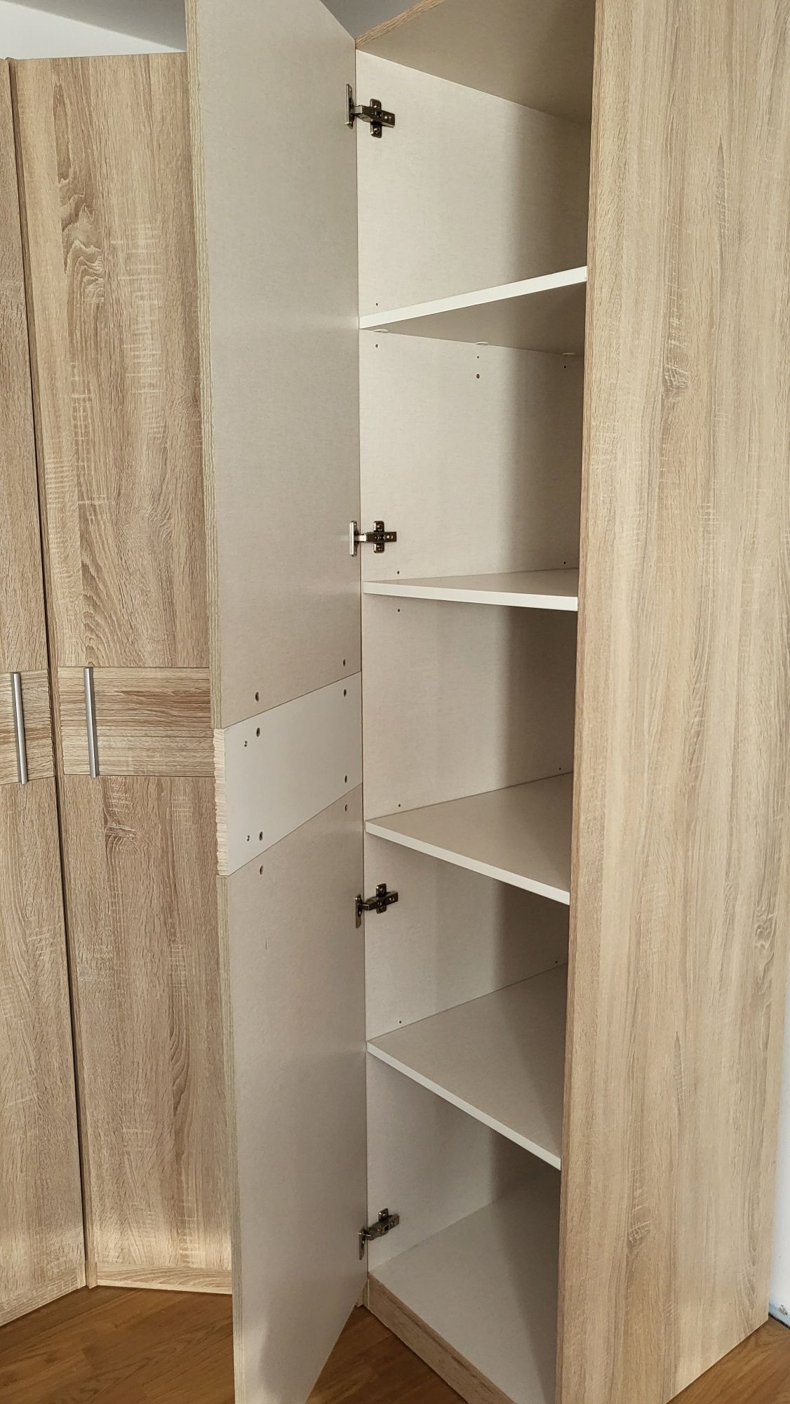 Komplet mebli, szafa, komoda, łóżko