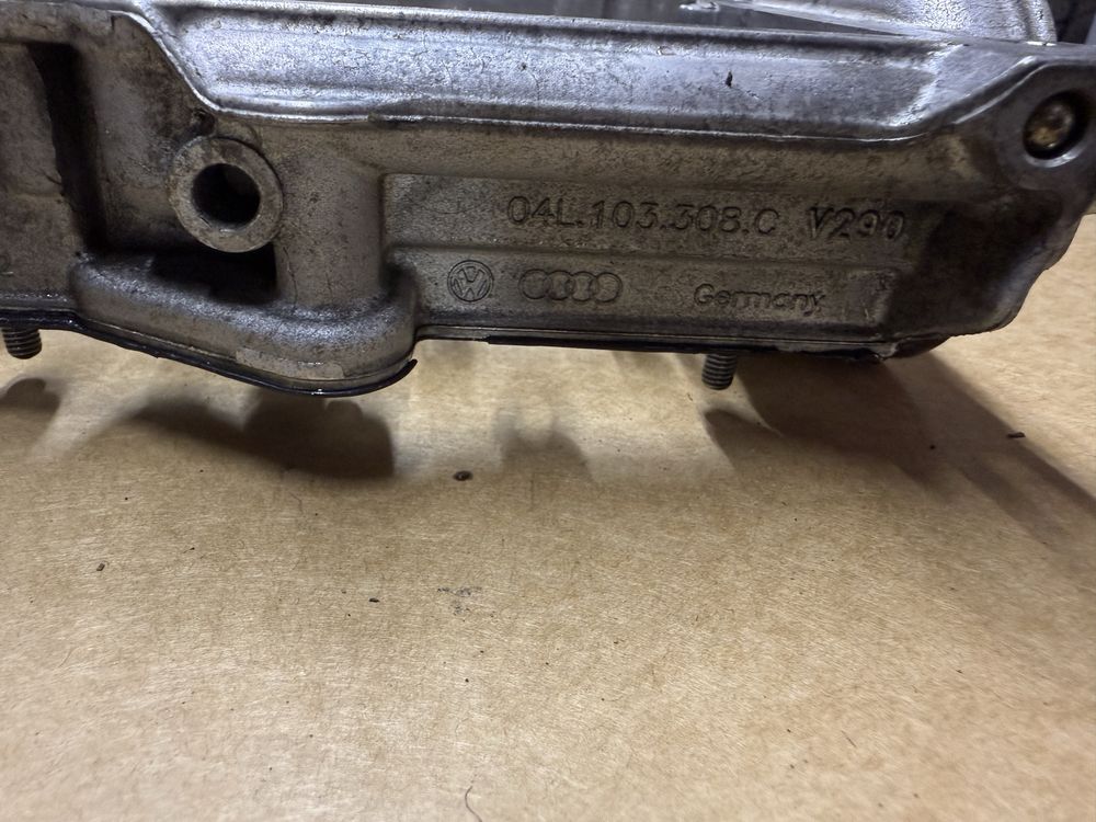 Wałki rozrzadu 2.0TDI DJG DJGA 04L103308C