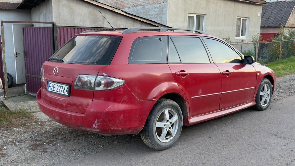 Продам машину  Mazda
