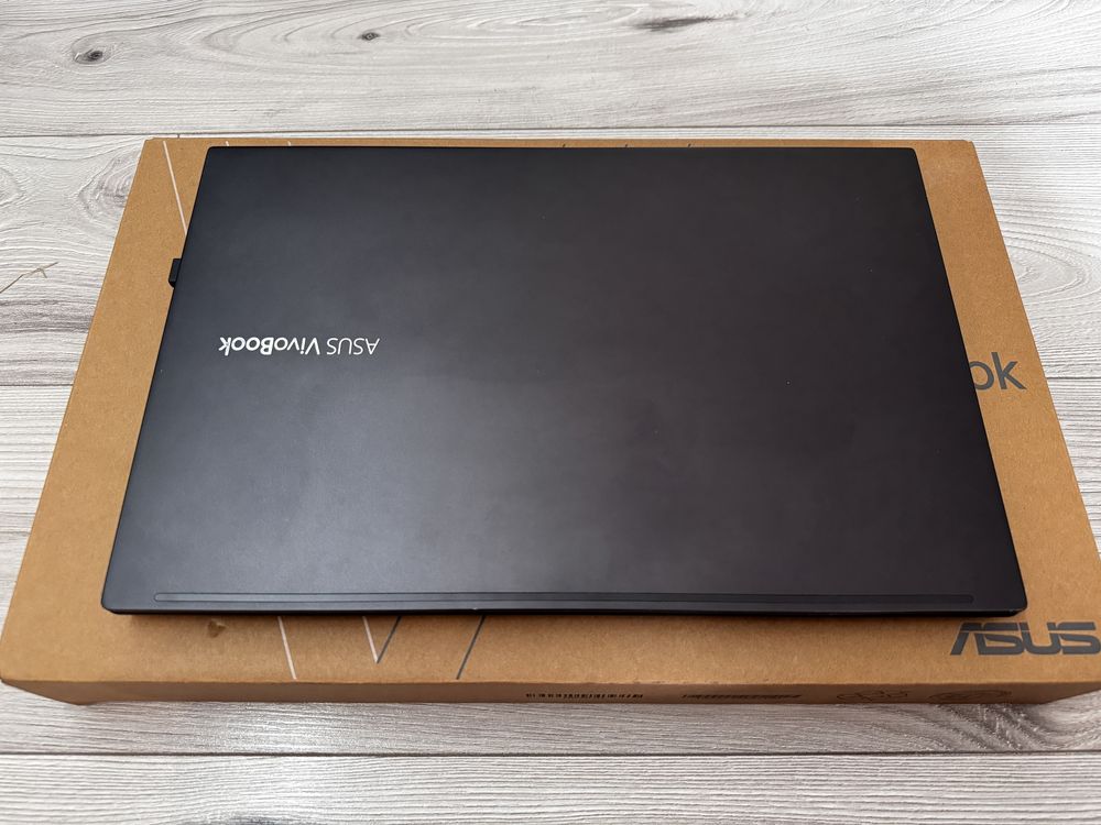 Laptop ASUS VivoBook K513E - idealny do nauki i codziennego użytku