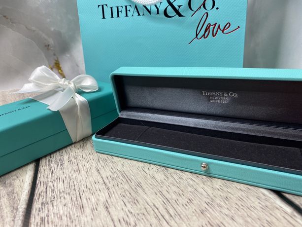 Фирменный коробок Tiffany&Co.Тиффани.Новый.