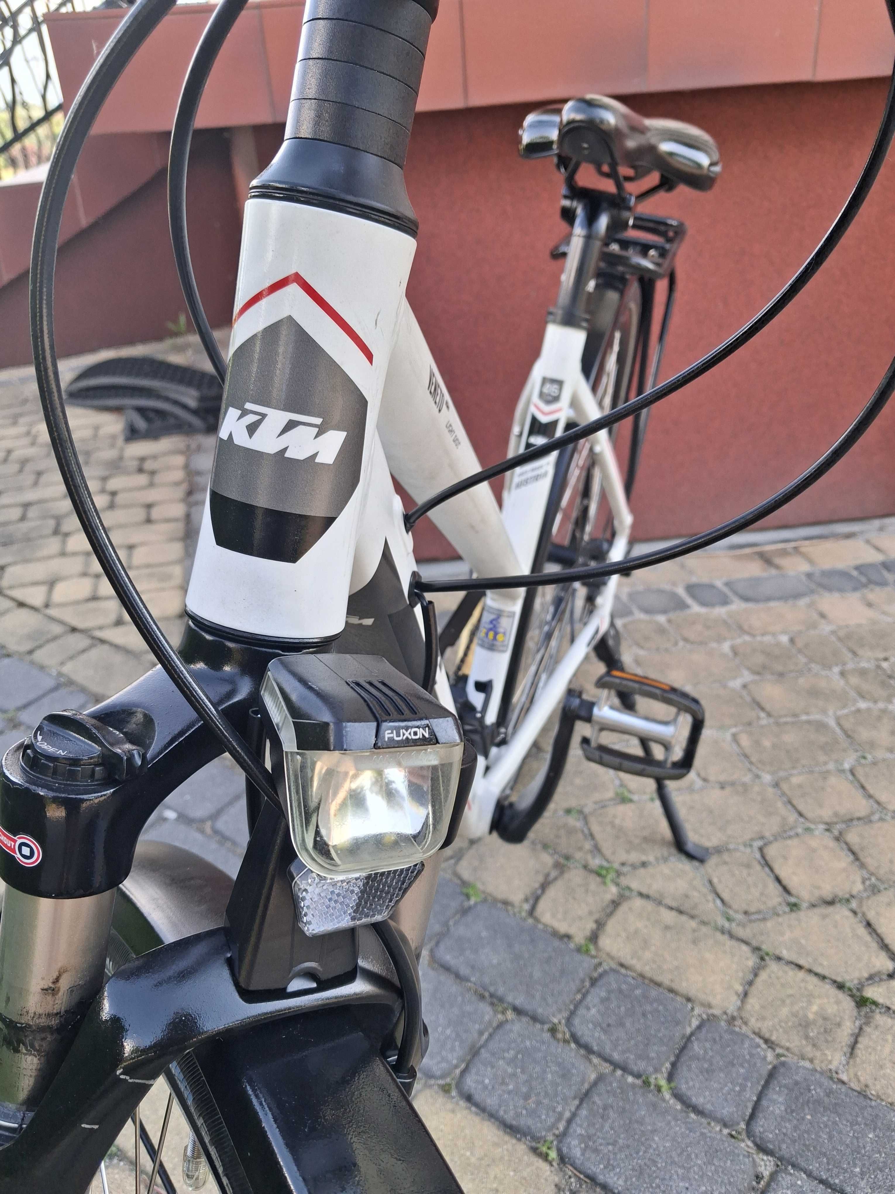Rower  damka KTM VENETO LIGHT DISC 46 SHIMANO deore kola 28