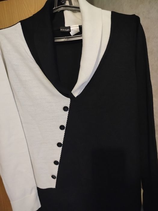 Светр жіночий (новий)