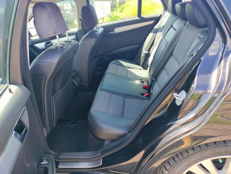 Mercedesa-Benz C 200 CDI z roku 2010