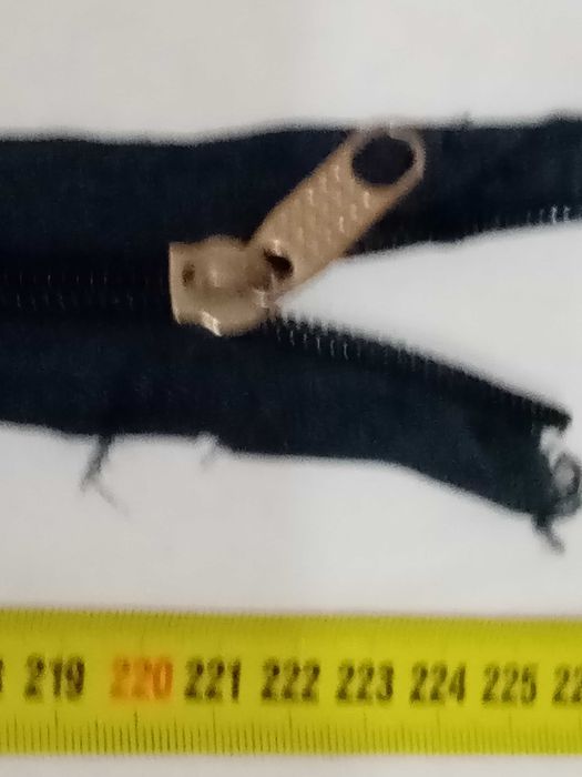 Продам змейки-молнии б/у.