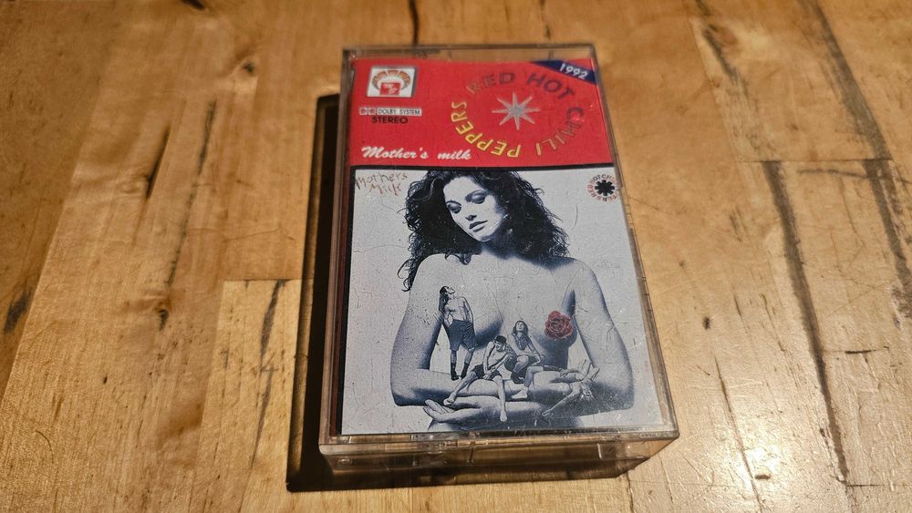 BC Kaseta RED HOT CHILI PEPPERS - Mother's Milk [MG] magnetofonowa