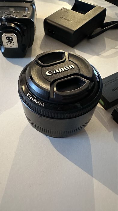 Canon 77d, та обєктив YN50mm F1.8 Canon