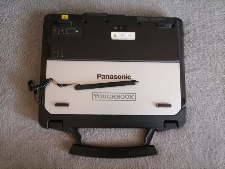 Panasonic CF 20 MK2 i5 7 gen 8GB 256GB SSD win10 Rysik WIFI BT SIM