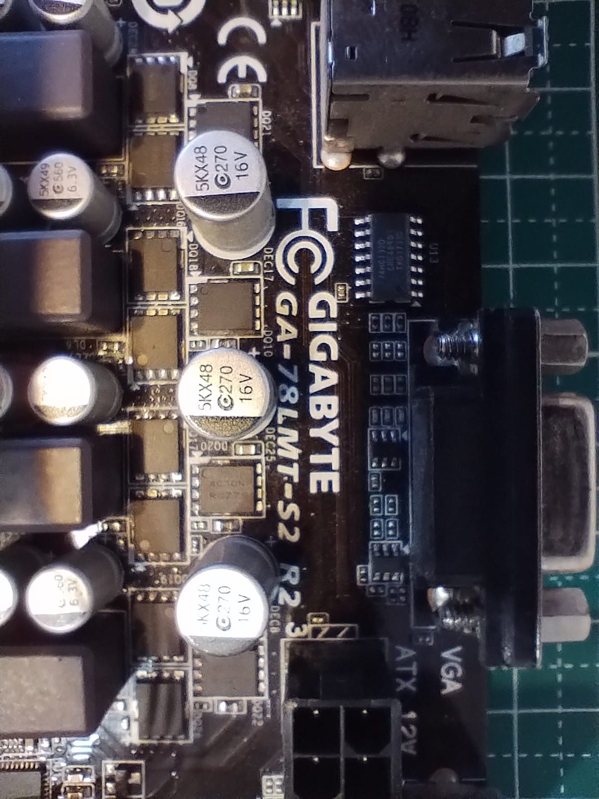 AMD FX 8300 16gb GA-78LMT S2