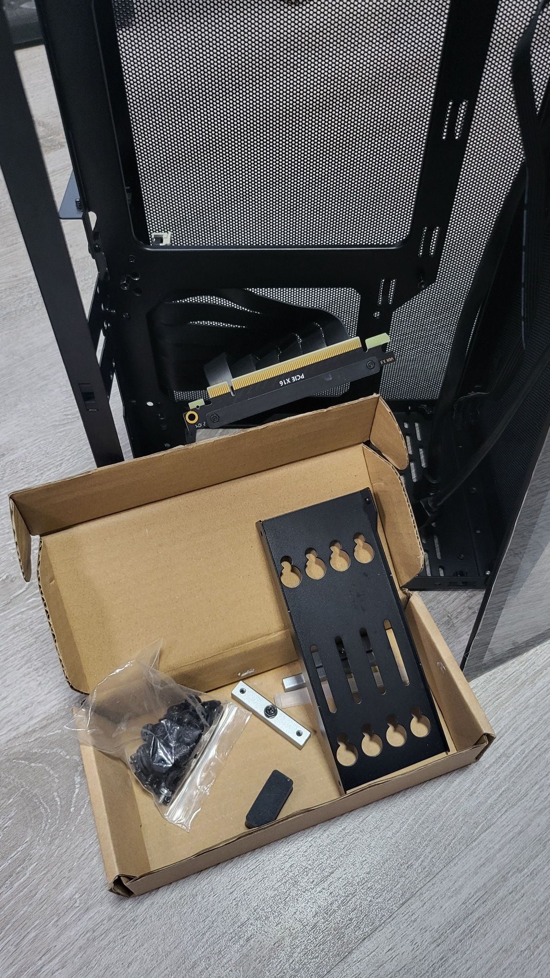 Корпус  Ssupd meshlicious Mini itx