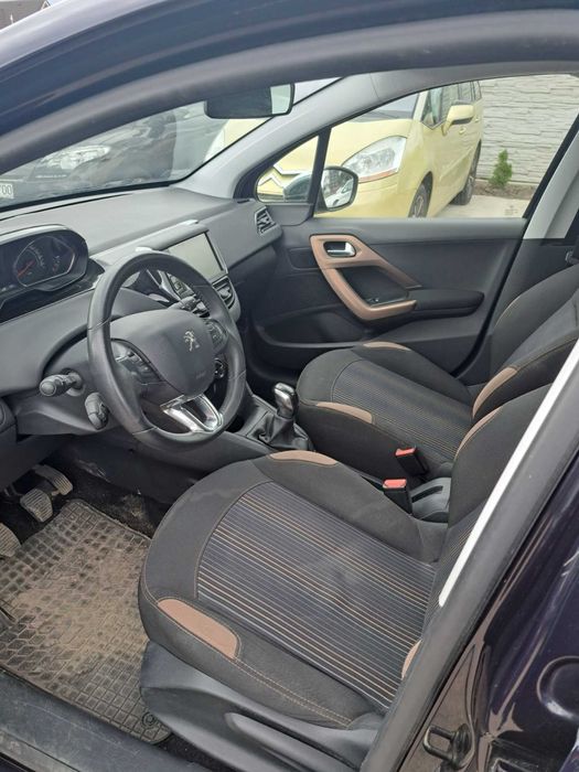 Peugeot 208 1.2 AC/OC/NW