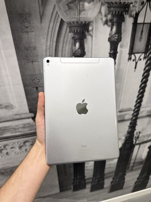 Apple iPad Pro 9.7 Wi-Fi + Cellular 128Gb Silver з гарантією