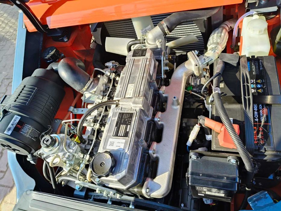 Фронтальний Навантажувач