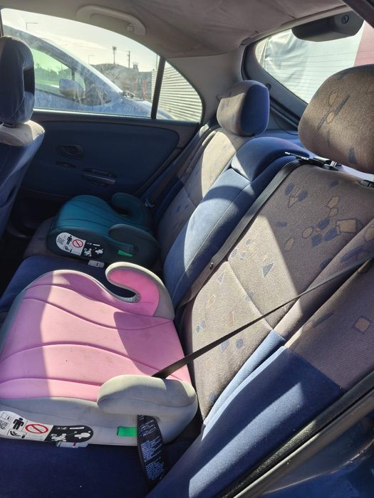 Vendo Mitsubishi Carisma ano 99