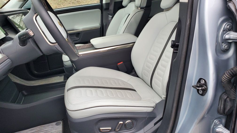Rivian R1T 2022 135 кВт продаж/ обмін на квартиру в Києві