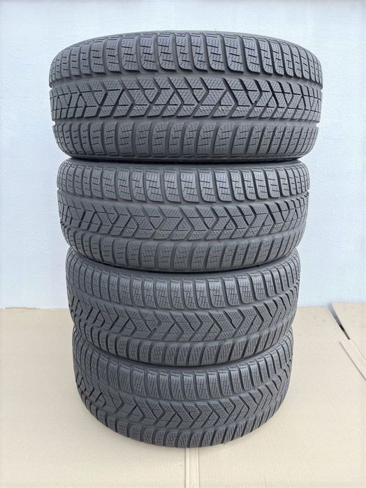 OPONY 235/45/19 99V PIRELLI WINTER SOTTOZERO 3 MO