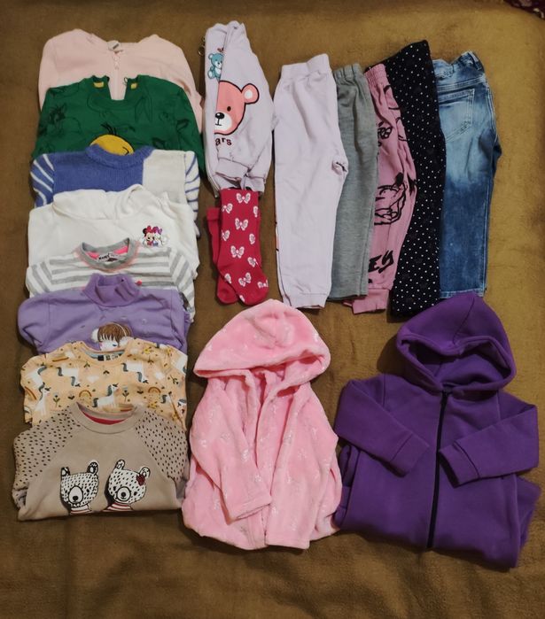 Пакет речей на дівчинку 98