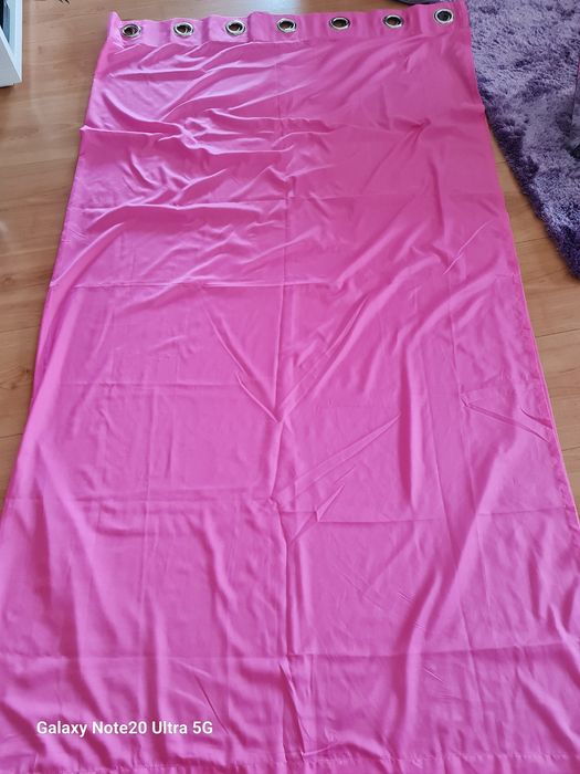 Vendo cortinados  Translúcidos  rosa choque