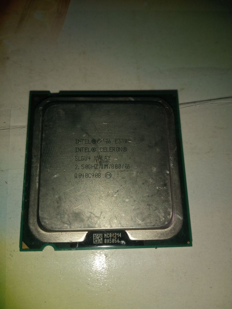 Процесор INTEL CELERON E3300 2,50GHz