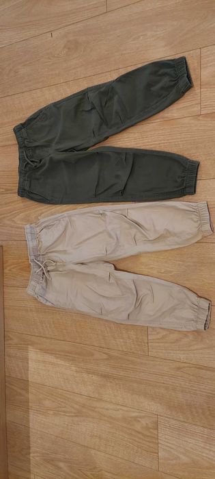 Spodnie Joggery h&m 122 2 sztuki