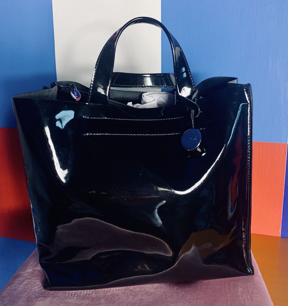 Torebka Furla Divide IT,  skóra, lakierowana, L, 30x28x15 cm