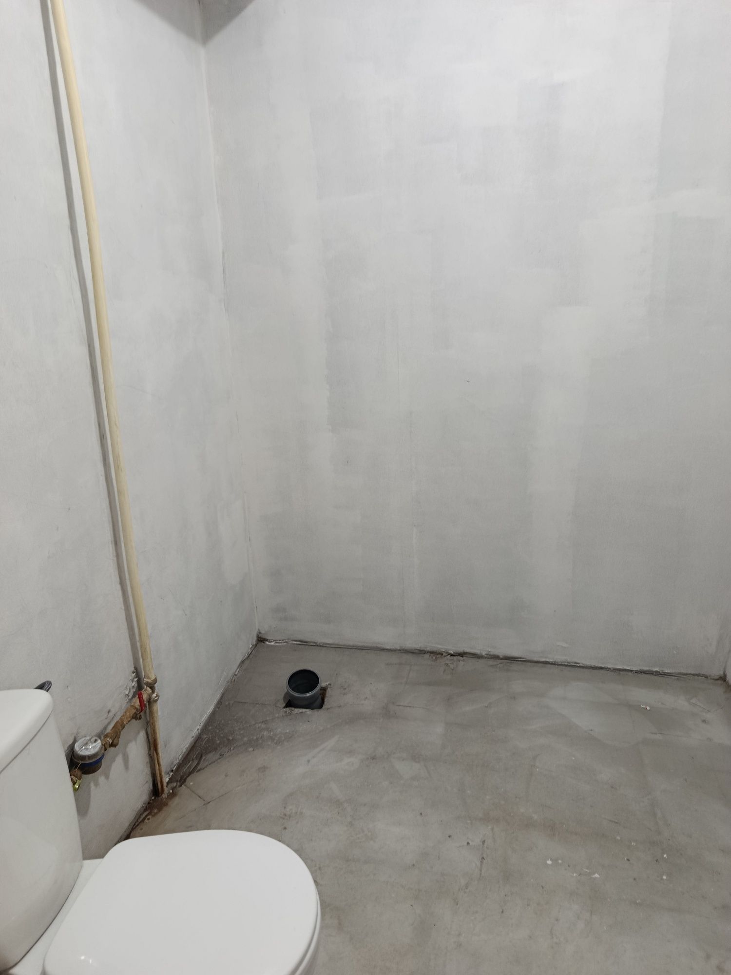 2 кімнатна квартира в центрі, можливо під комерцію