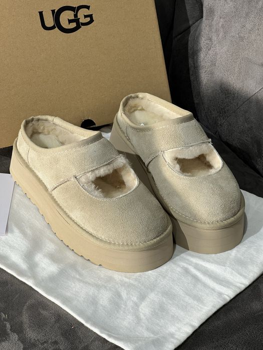UGG Bea Mary Jane чорні та бежеві