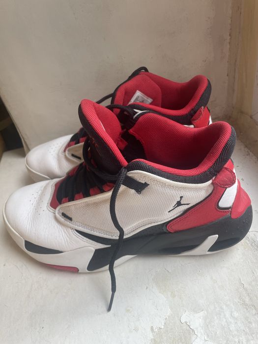 Jordan Max Aura 4