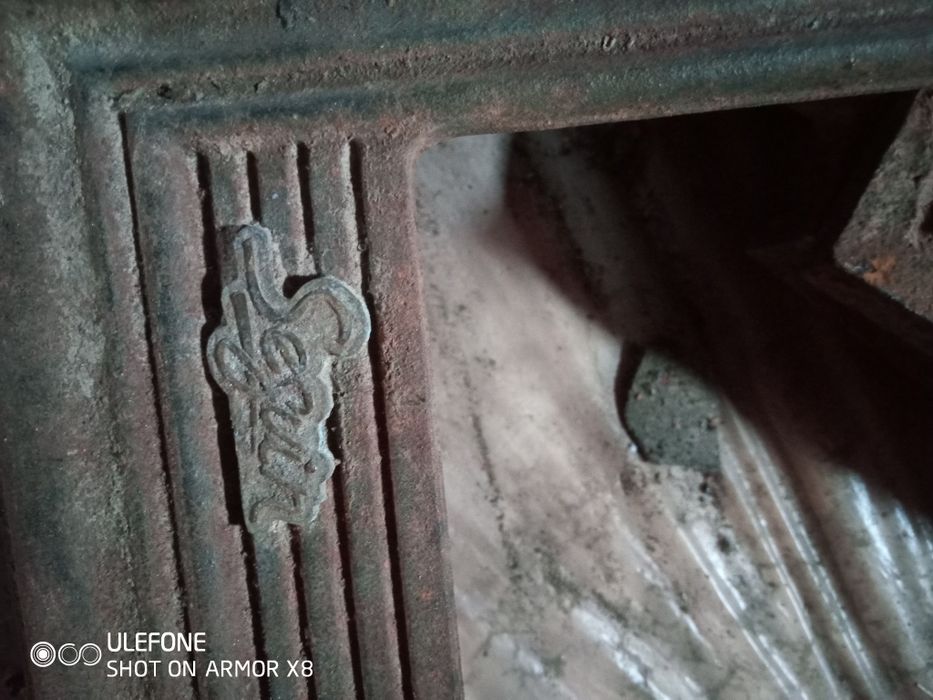 Камін франзузької марки Seguin