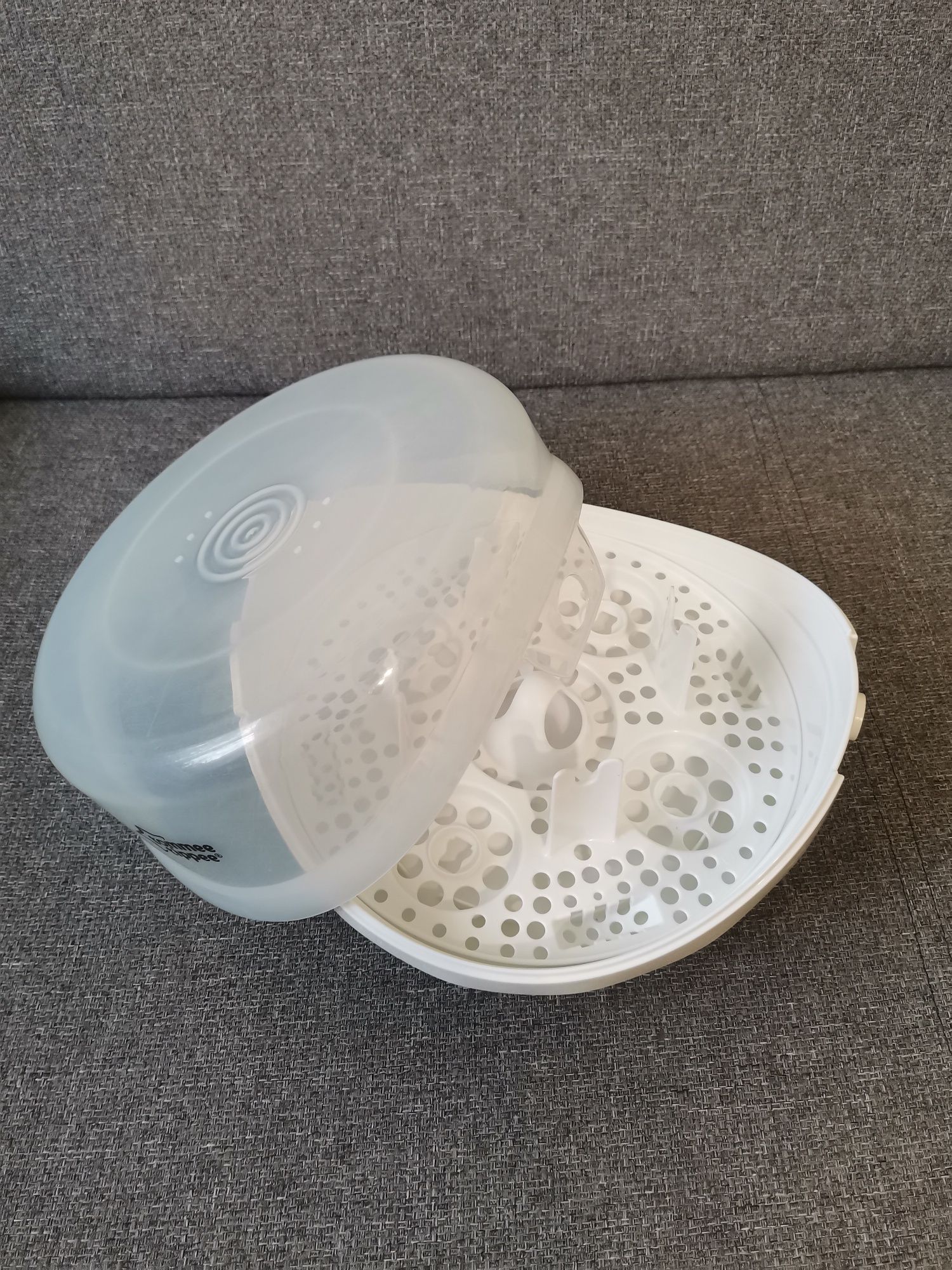 Mikrofalowy sterylizator parowy Tommee Tippee