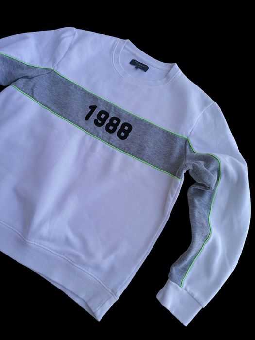 Primark oryginalna  biała bluza  rozmiar  XL, XXL  ,